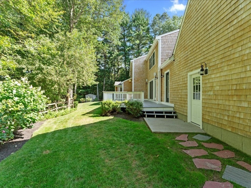 18 Old Mill Rd
