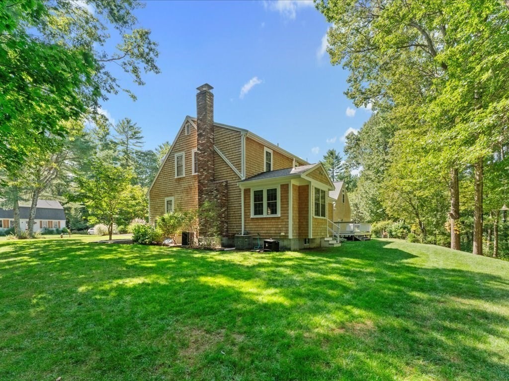 18 Old Mill Rd
