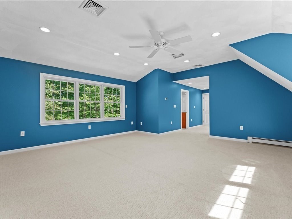 18 Old Mill Rd