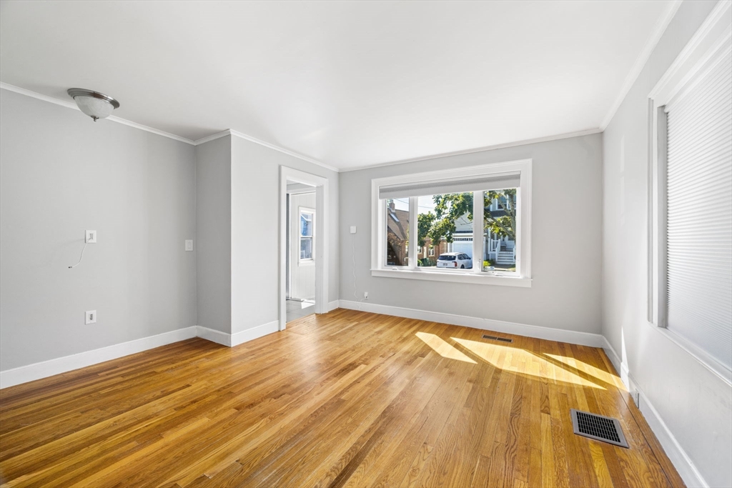 89 Sherwood Rd