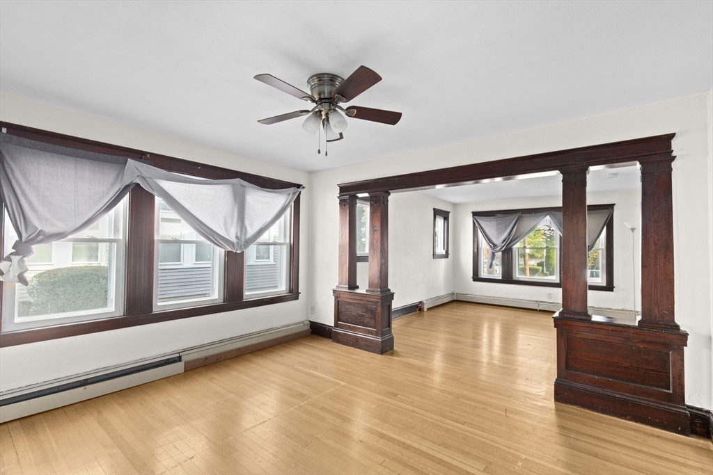 107 Barnes Ave