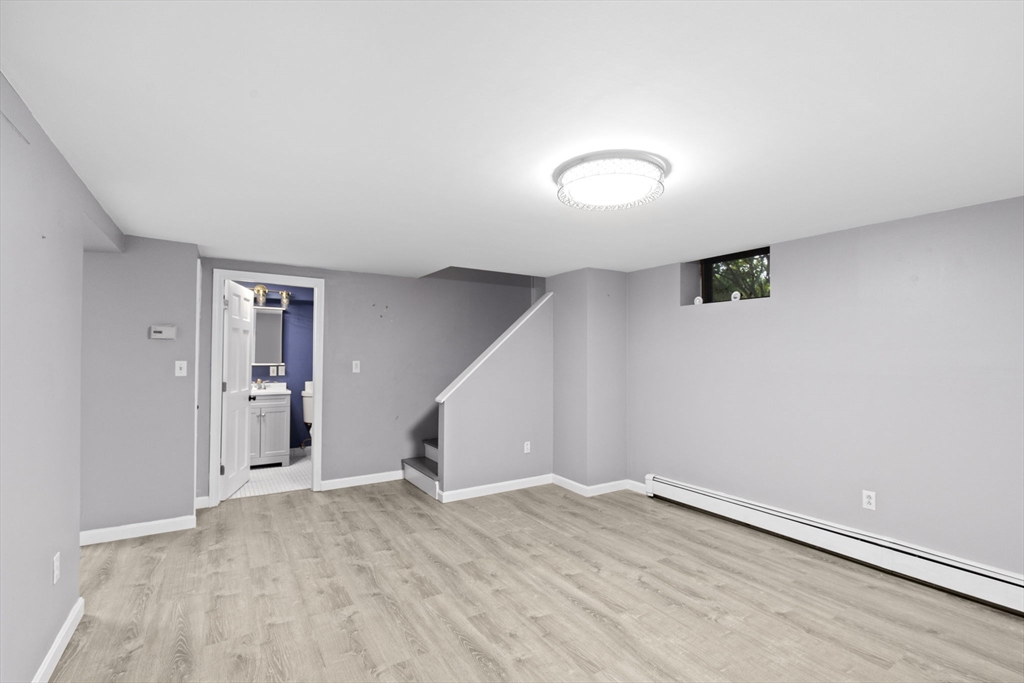 107 Barnes Ave