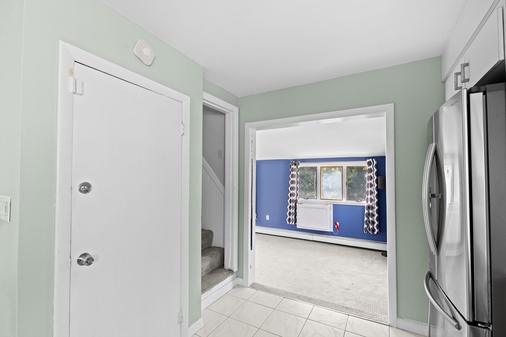 107 Barnes Ave