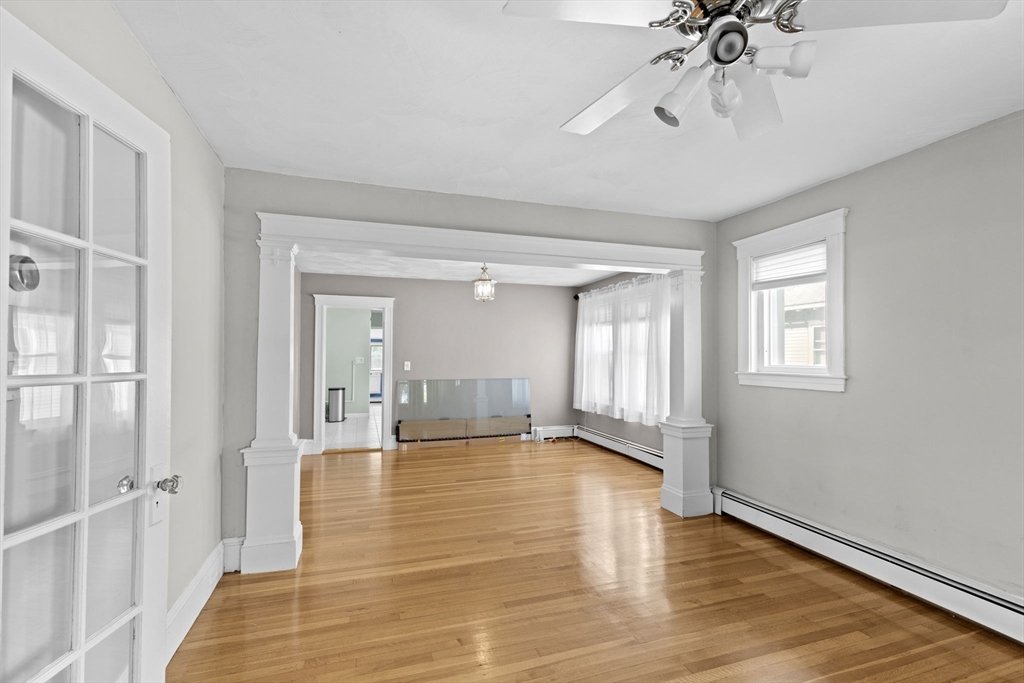107 Barnes Ave