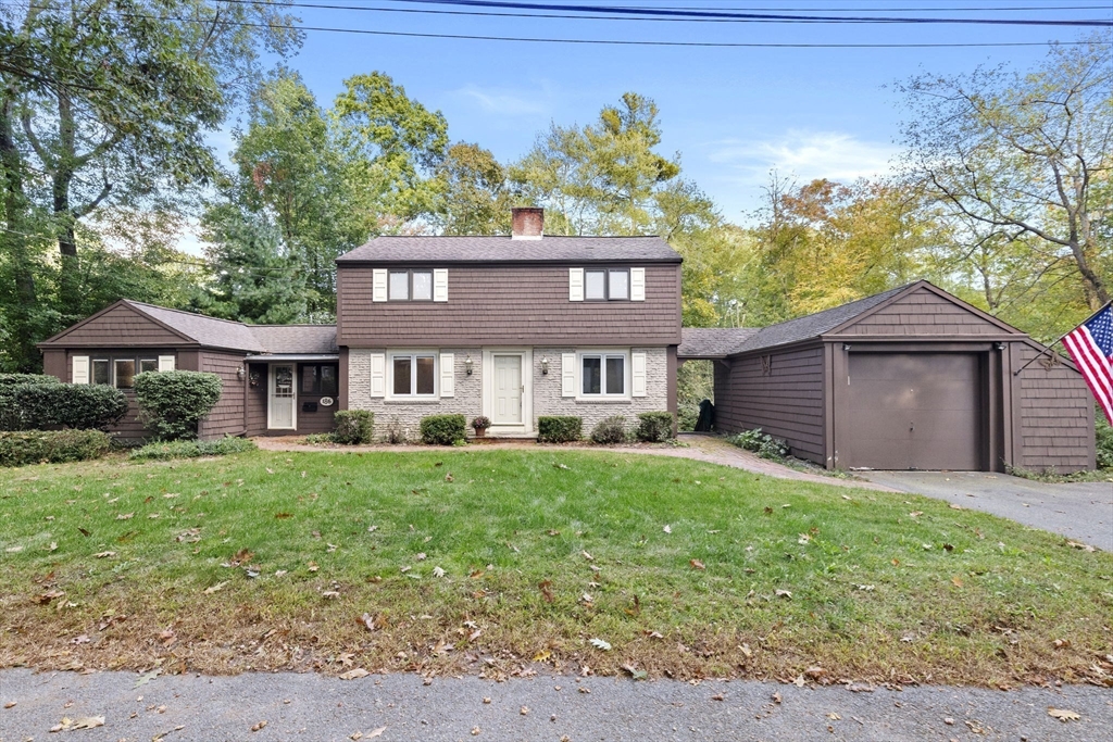 186 Colonel Hunt Dr