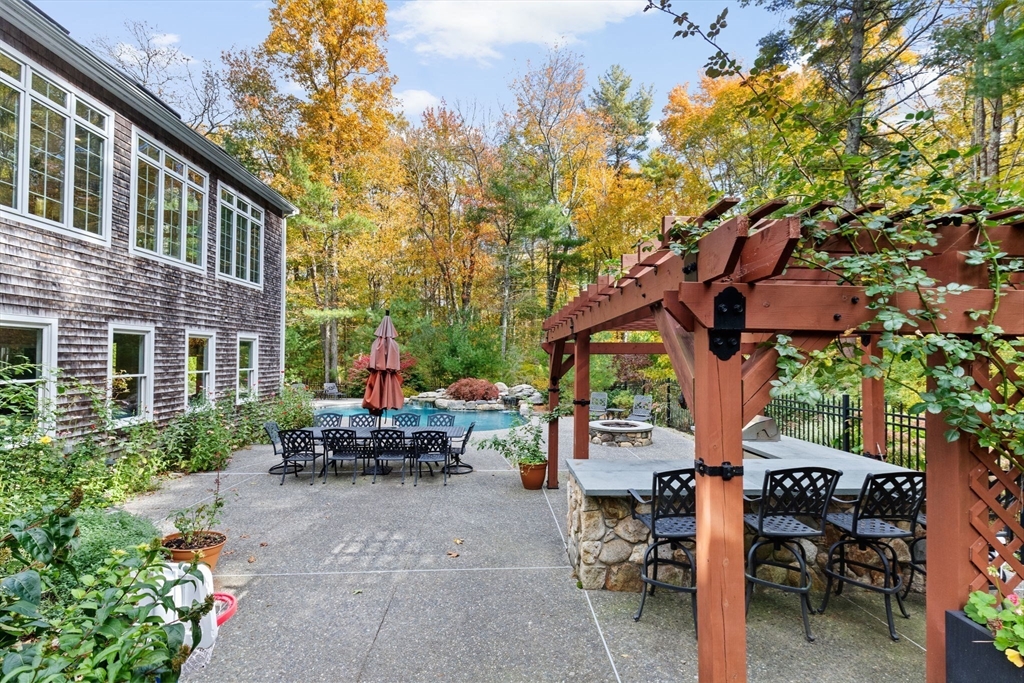 36 Farmside Dr