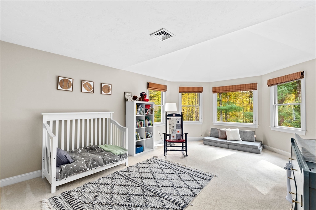 36 Farmside Dr