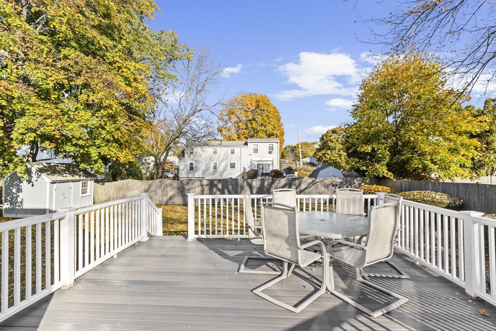 92 Chisholm Rd