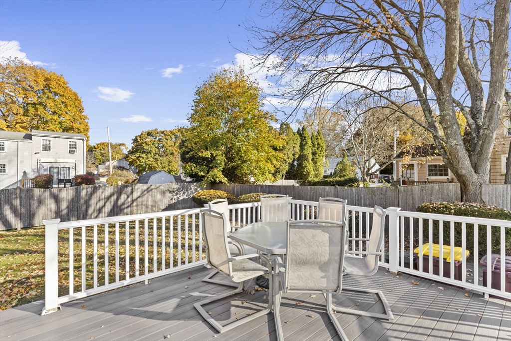 92 Chisholm Rd