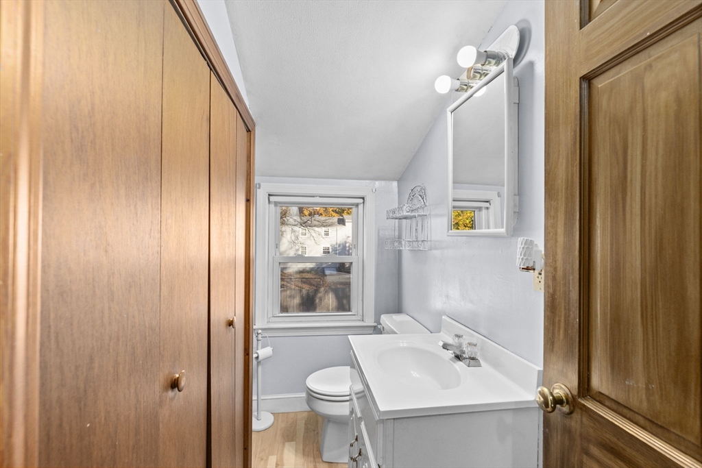 92 Chisholm Rd