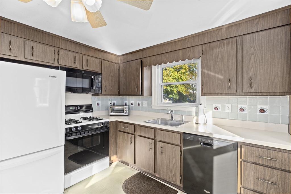 92 Chisholm Rd