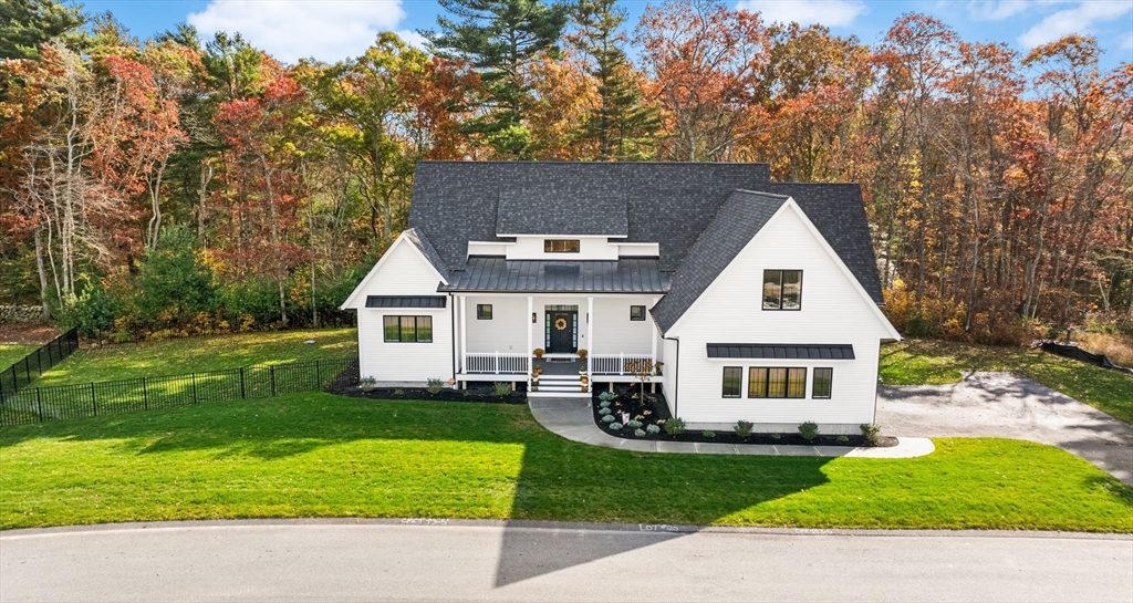 12 Nantucket Dr