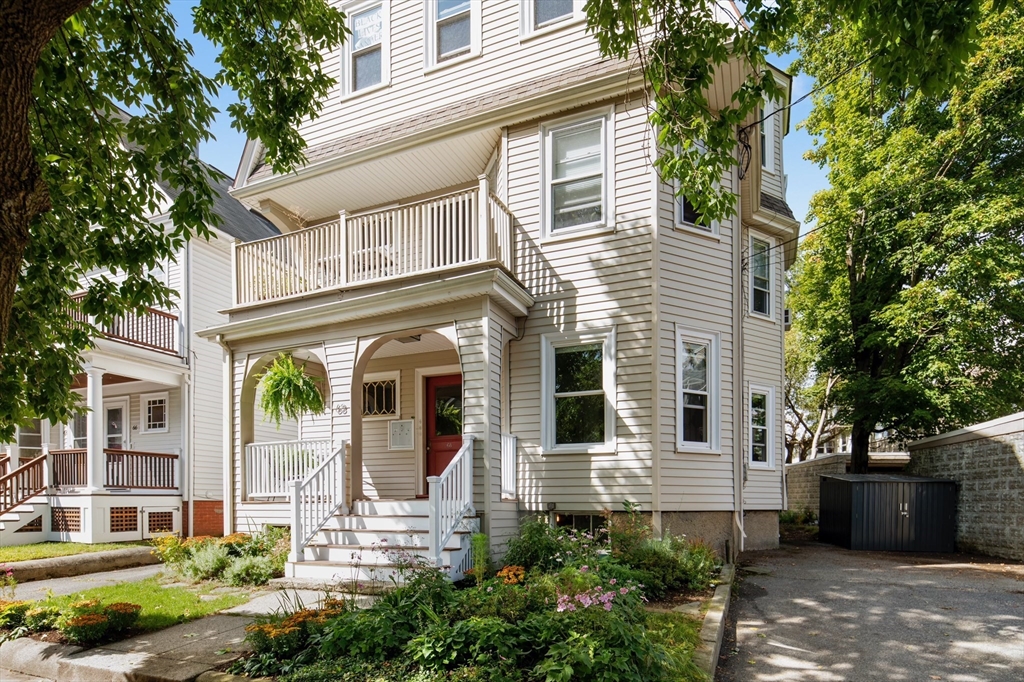 68 Dartmouth St # 3
