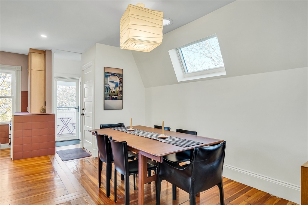 68 Dartmouth St # 3