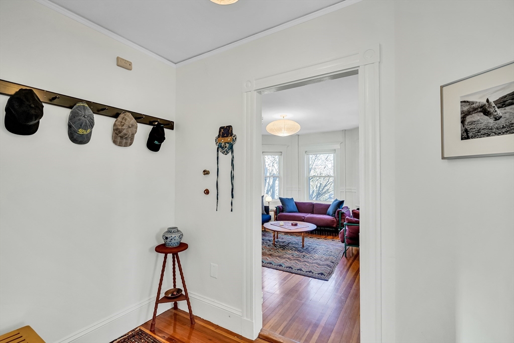 68 Dartmouth St # 3