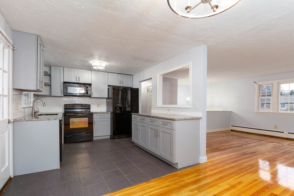 19 Metcalf Ave