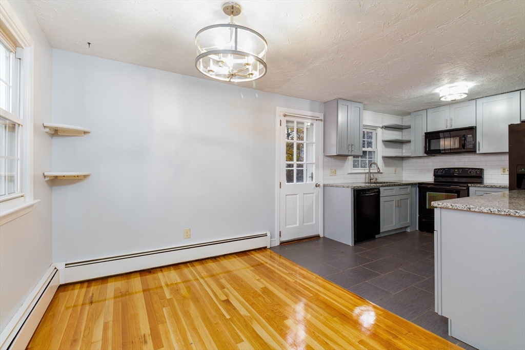 19 Metcalf Ave