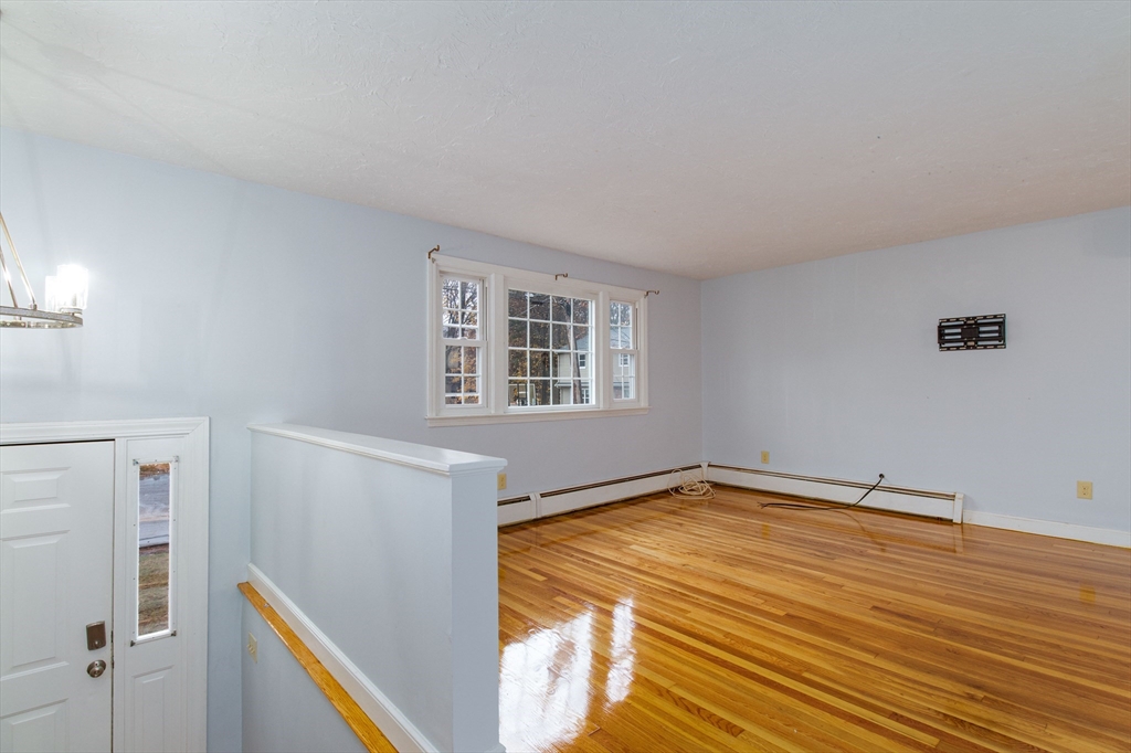 19 Metcalf Ave