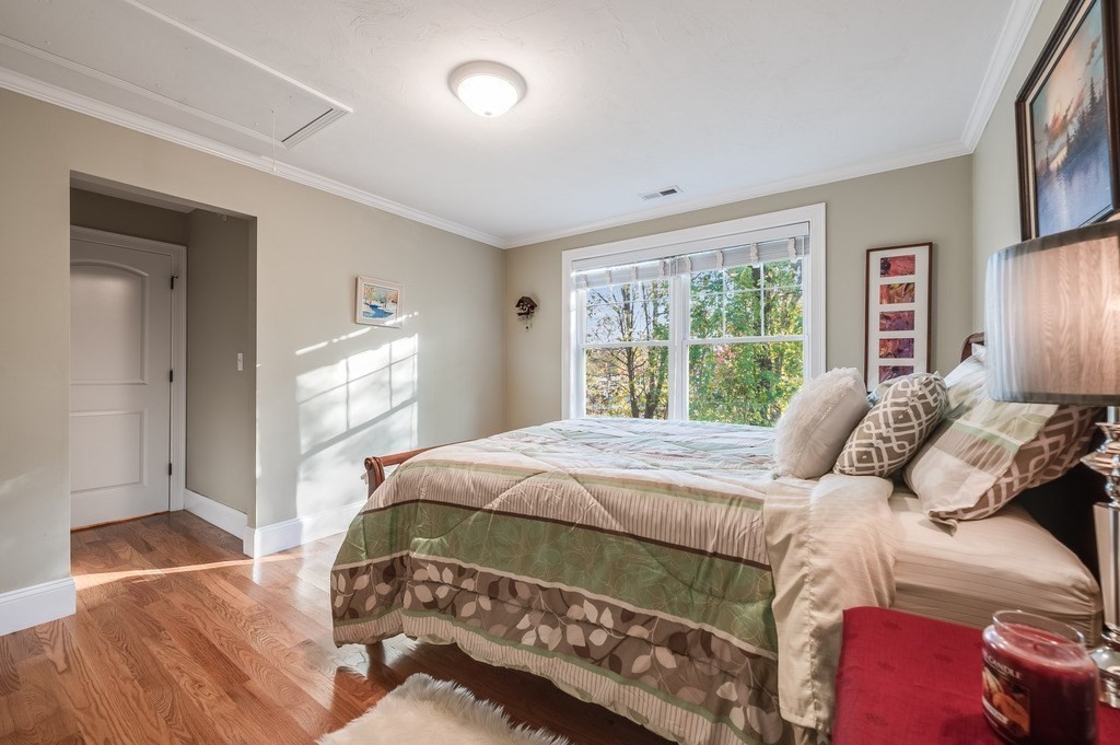 159 Willard St # 4