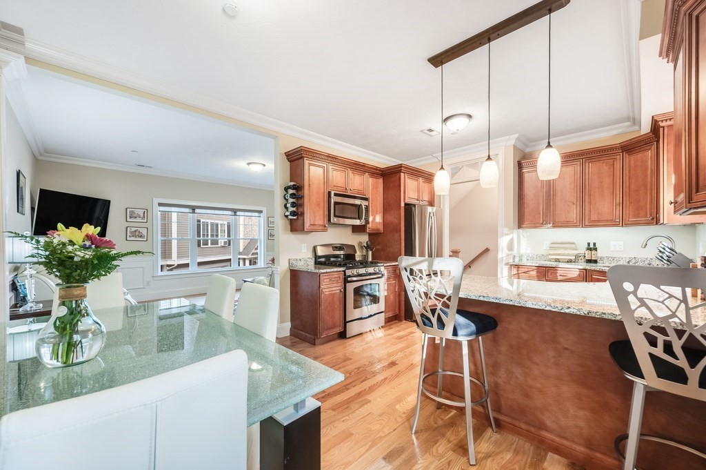 159 Willard St # 4