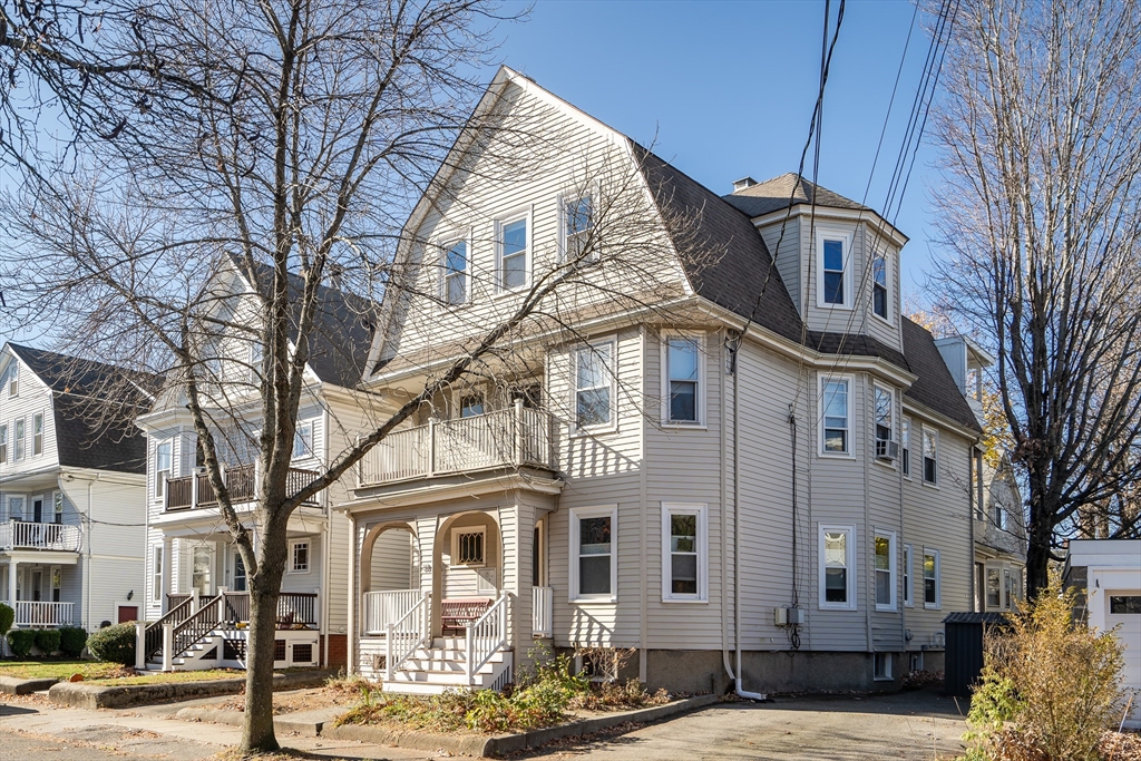 68 Dartmouth St # 3