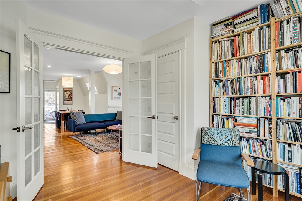 68 Dartmouth St # 3