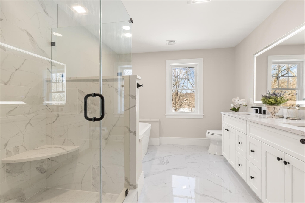 39 Rindge Ave