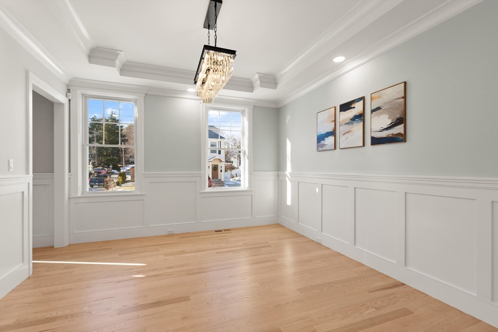 39 Rindge Ave