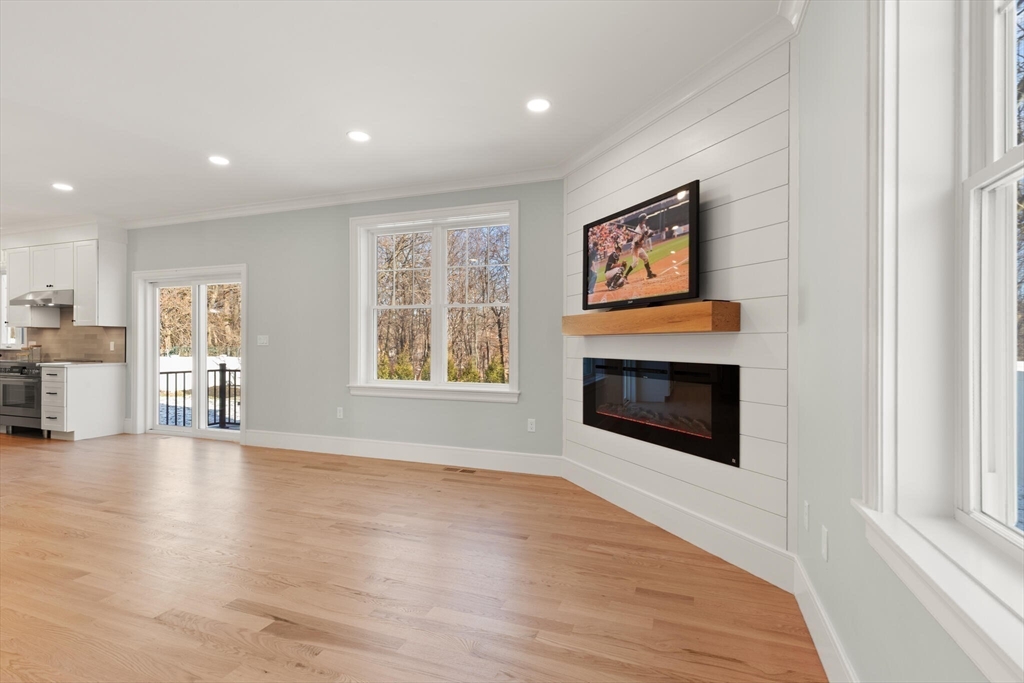39 Rindge Ave