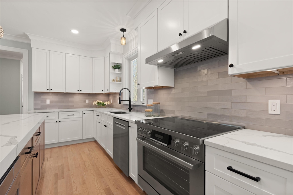 39 Rindge Ave