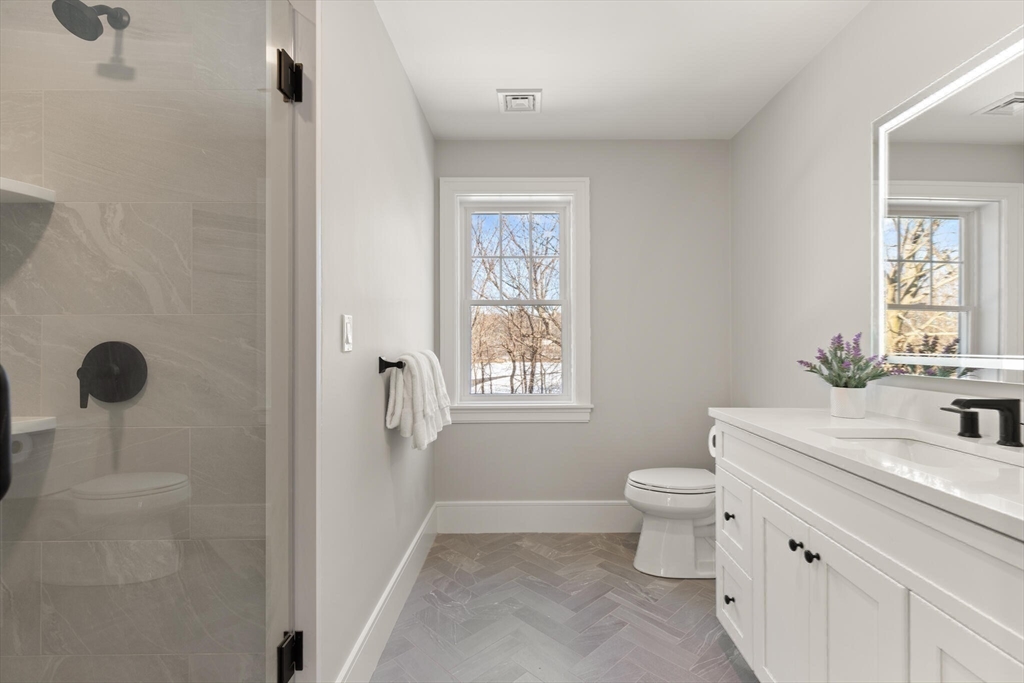 39 Rindge Ave