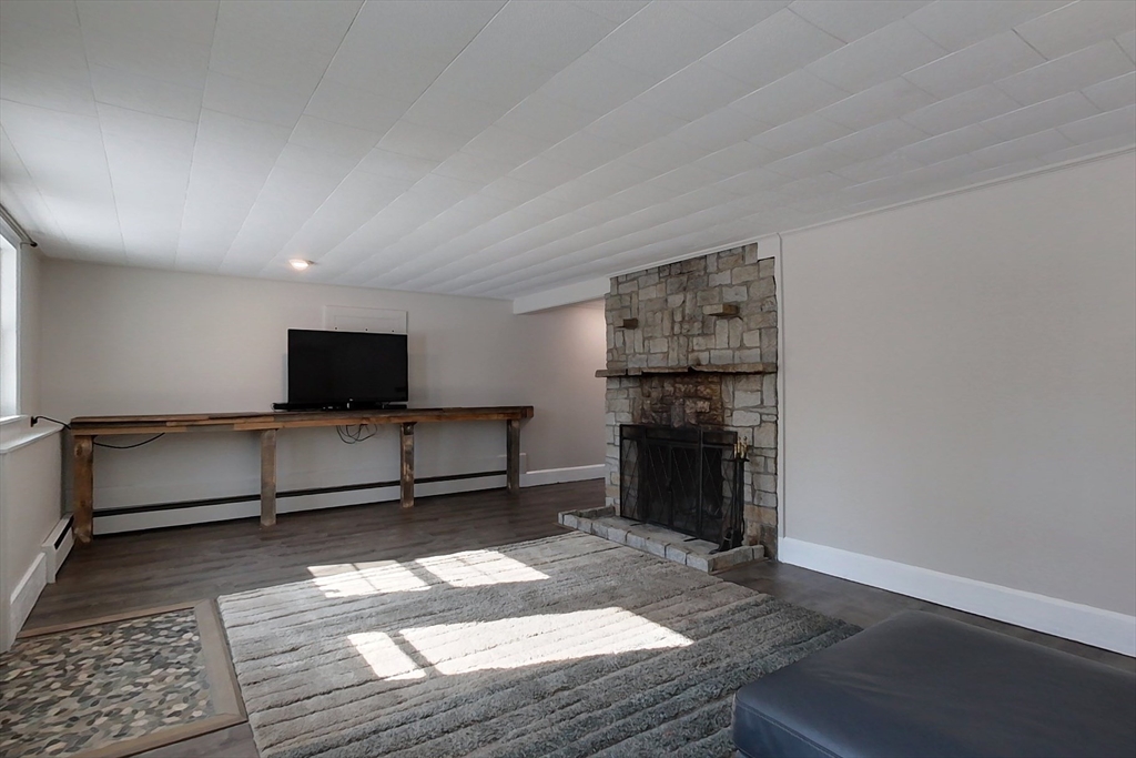 44 Kemp St