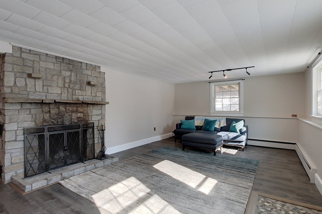 44 Kemp St