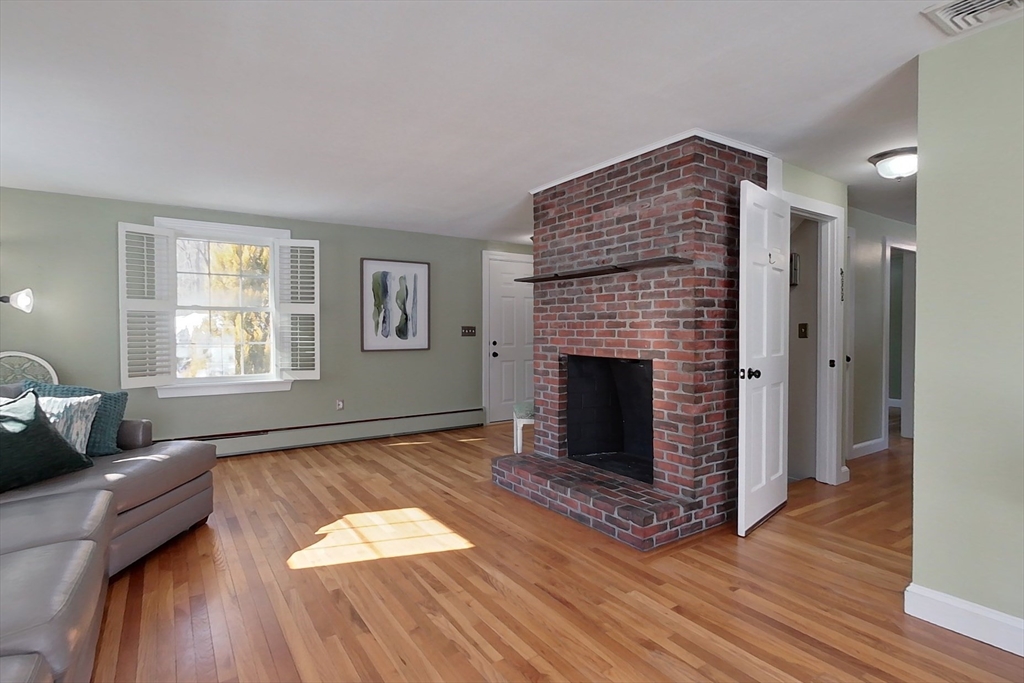 44 Kemp St