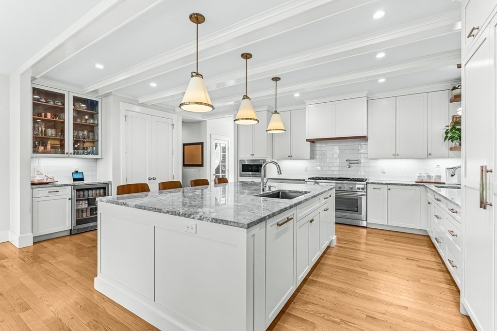 50 Smith Ave