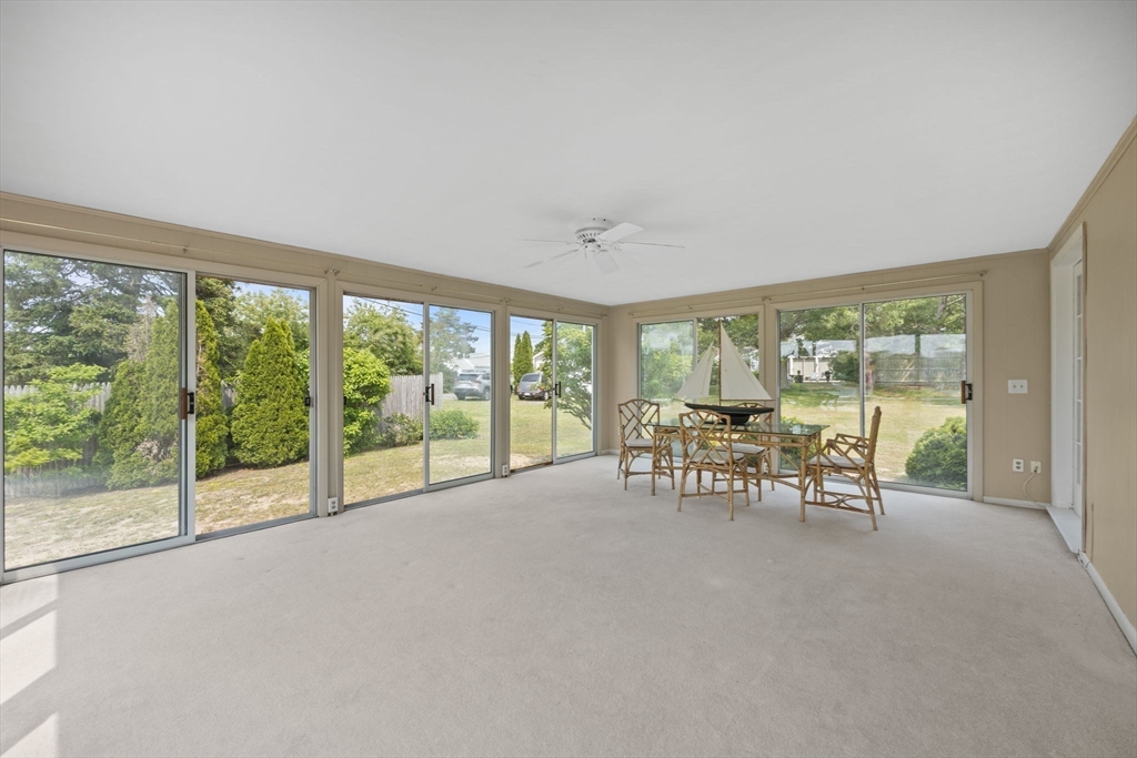 36 Uncle Barneys Rd