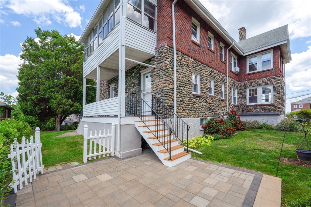 29 Hillcrest Circle # 2