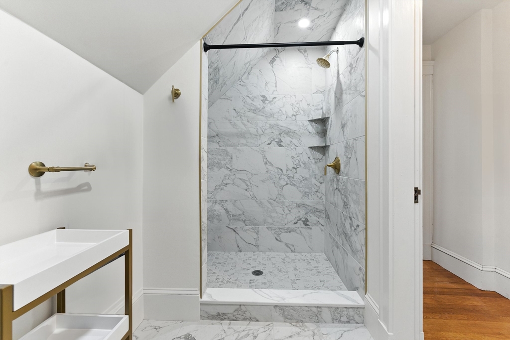 29 Hillcrest Circle # 2