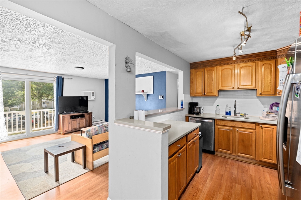 451 School Street # 12 Unit: 9-12