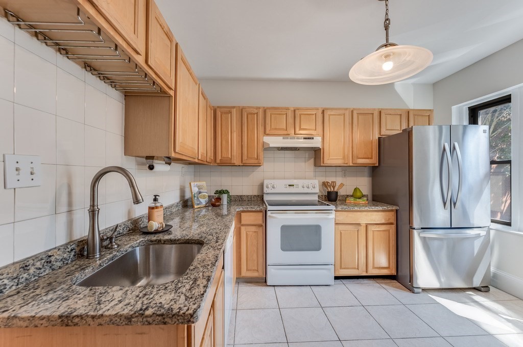 1408 Commonwealth Avenue # 15 Unit: 8-15