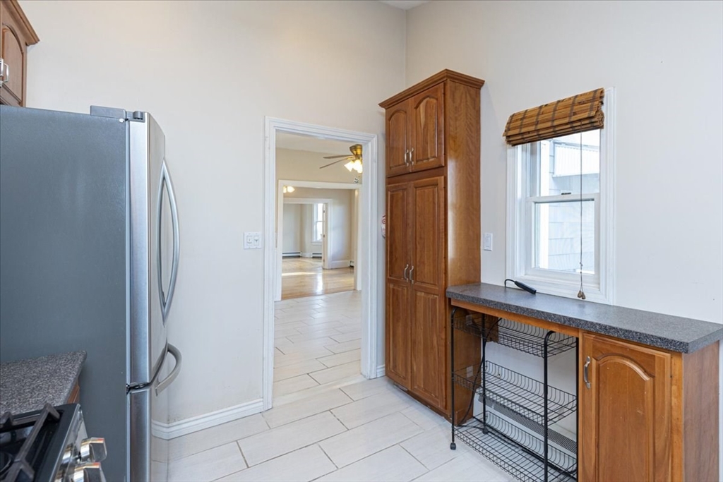 9 Lapham St # 9