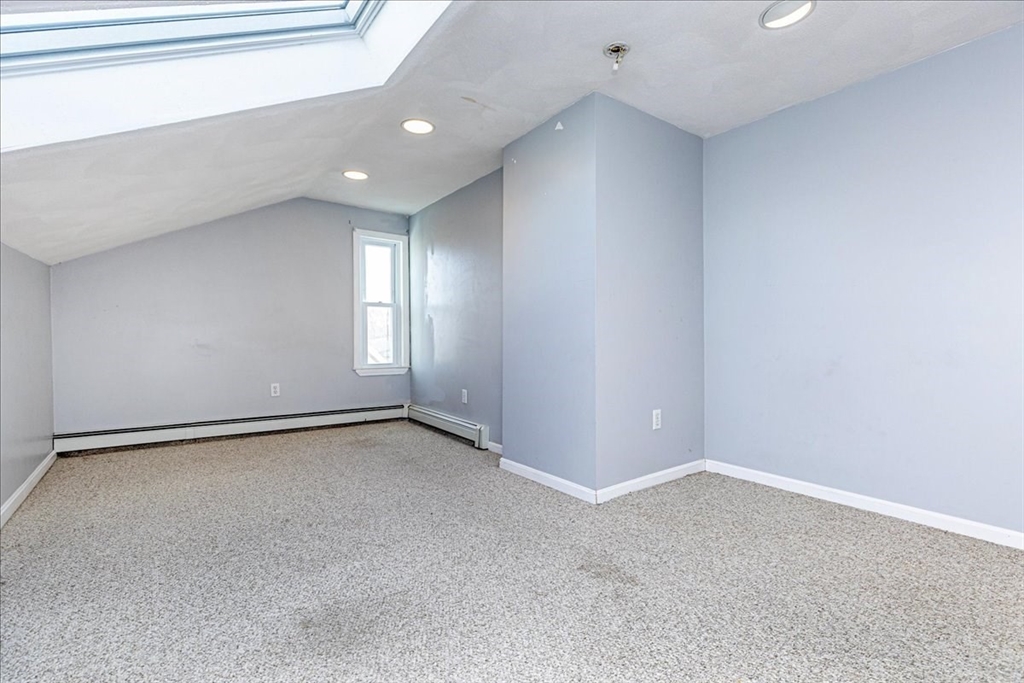 9 Lapham St # 9