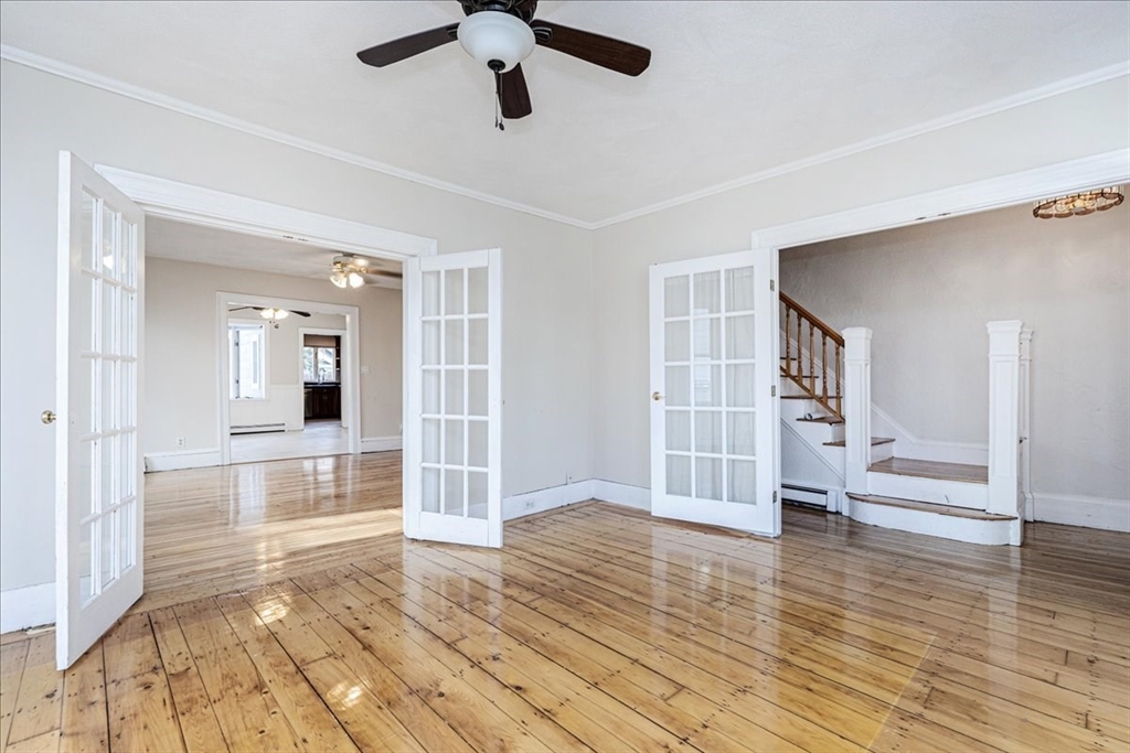 9 Lapham St # 9