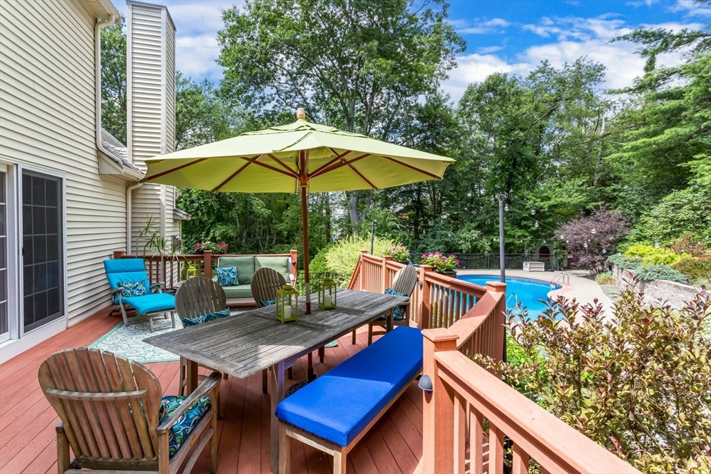 5 Wadsworth Farm Road, Franklin