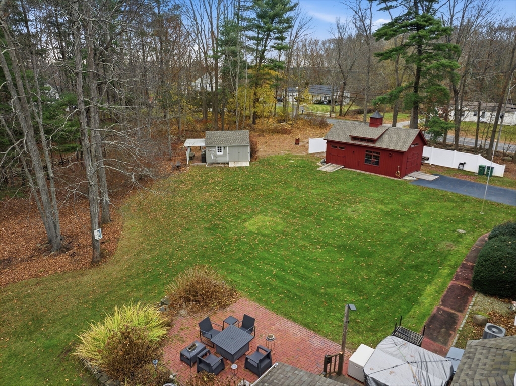 7 Farmside Dr