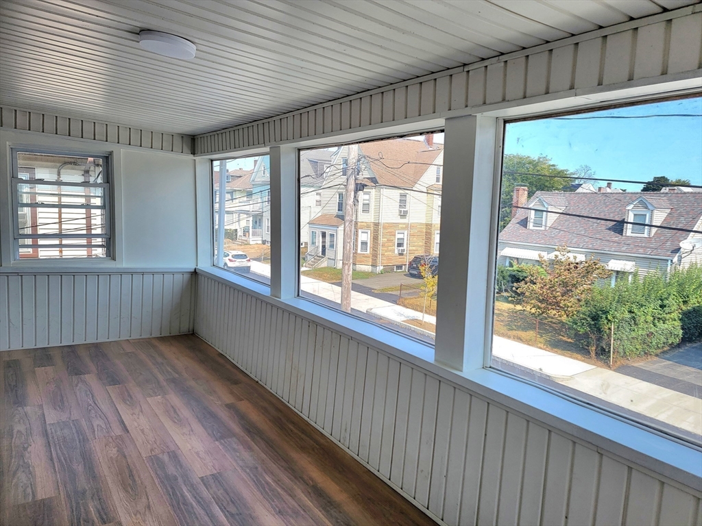 35 Vane Street Unit: 2nd Floor