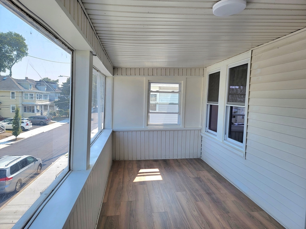 35 Vane Street Unit: 2nd Floor