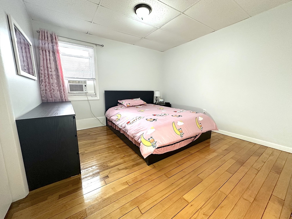 16 Richards Avenue # 204
