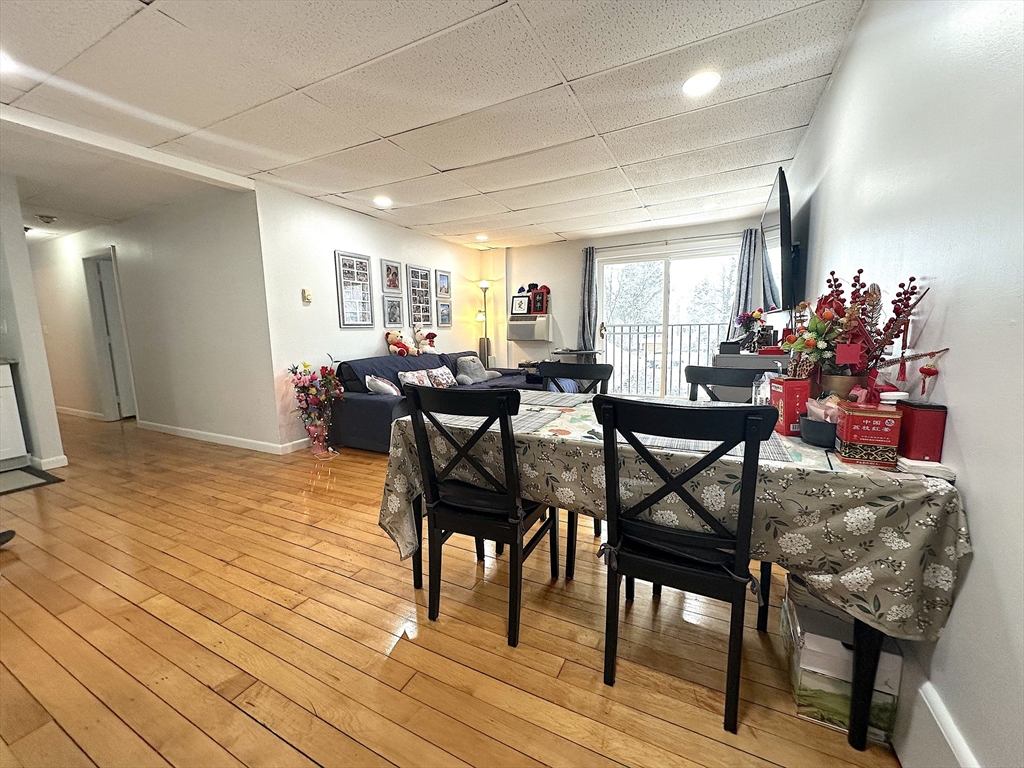 16 Richards Avenue # 204