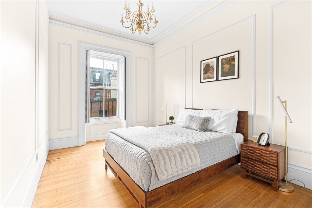 127 Beacon St # 32